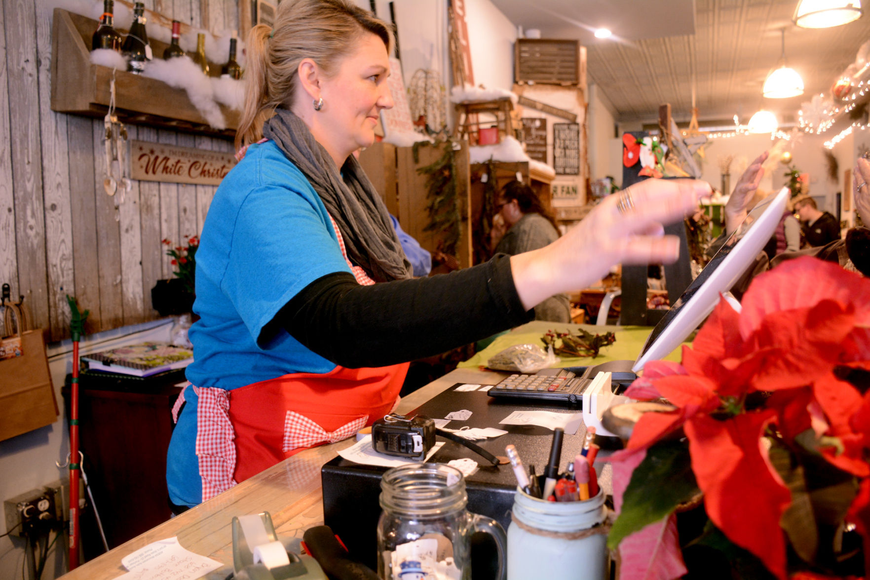 Small is the new big: Baraboo shops abuzz Saturday